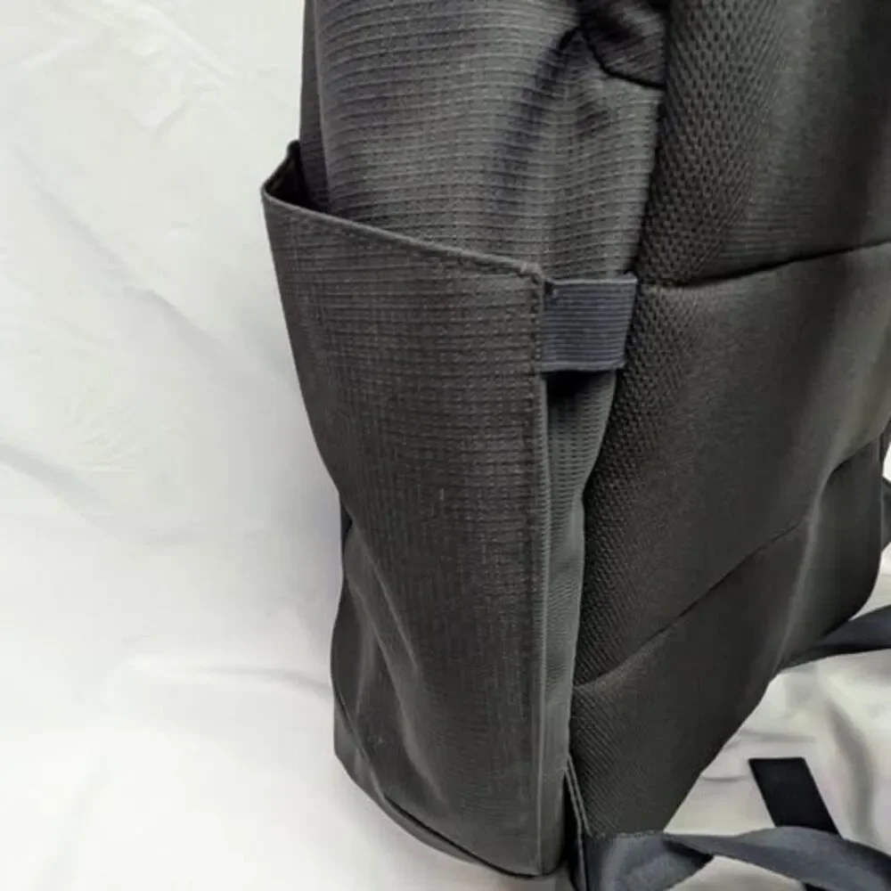 DSG (Dick's Sporting Goods) Backpack Black Large 28L Sports School All Purpose